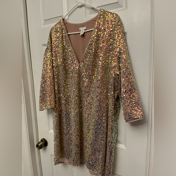 H&M Sequined V-Neck Dress - Picture 1 of 5